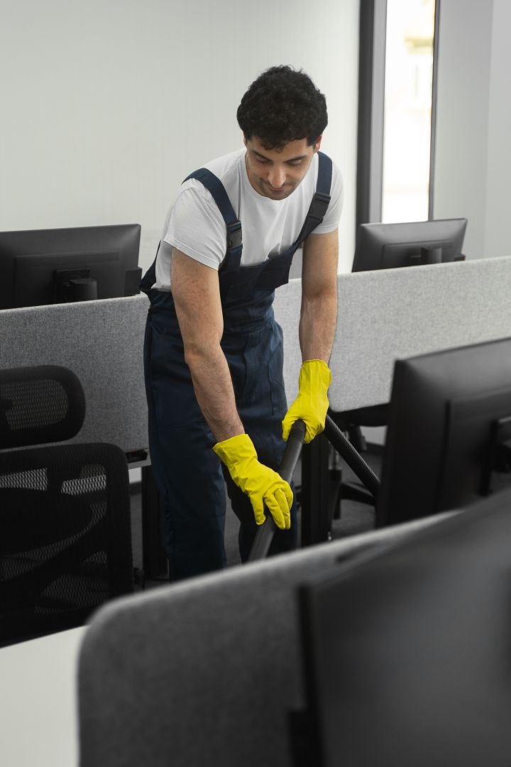 Simplifying Your Facility Maintenance Needs with Commercial Cleaning Services